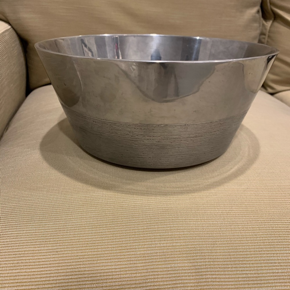 Vera Wang Serving Bowl